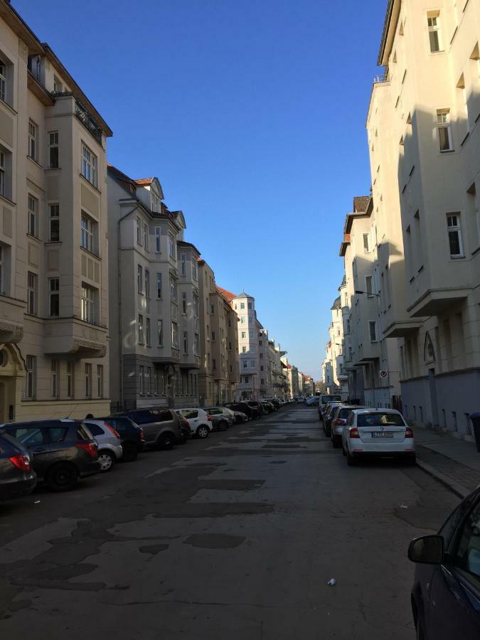 Zentralinleipzig - HTWK, MDR, KARLI, Südvorstadt Exterior foto